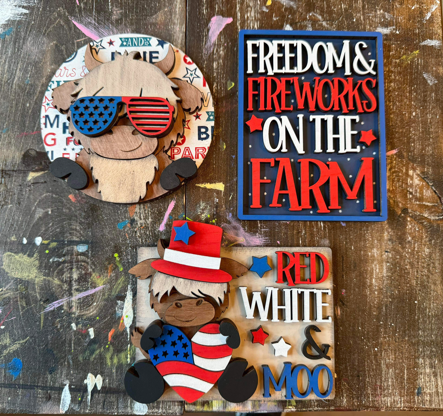 3D Tiered Tray Decor - Patriotic Cow
