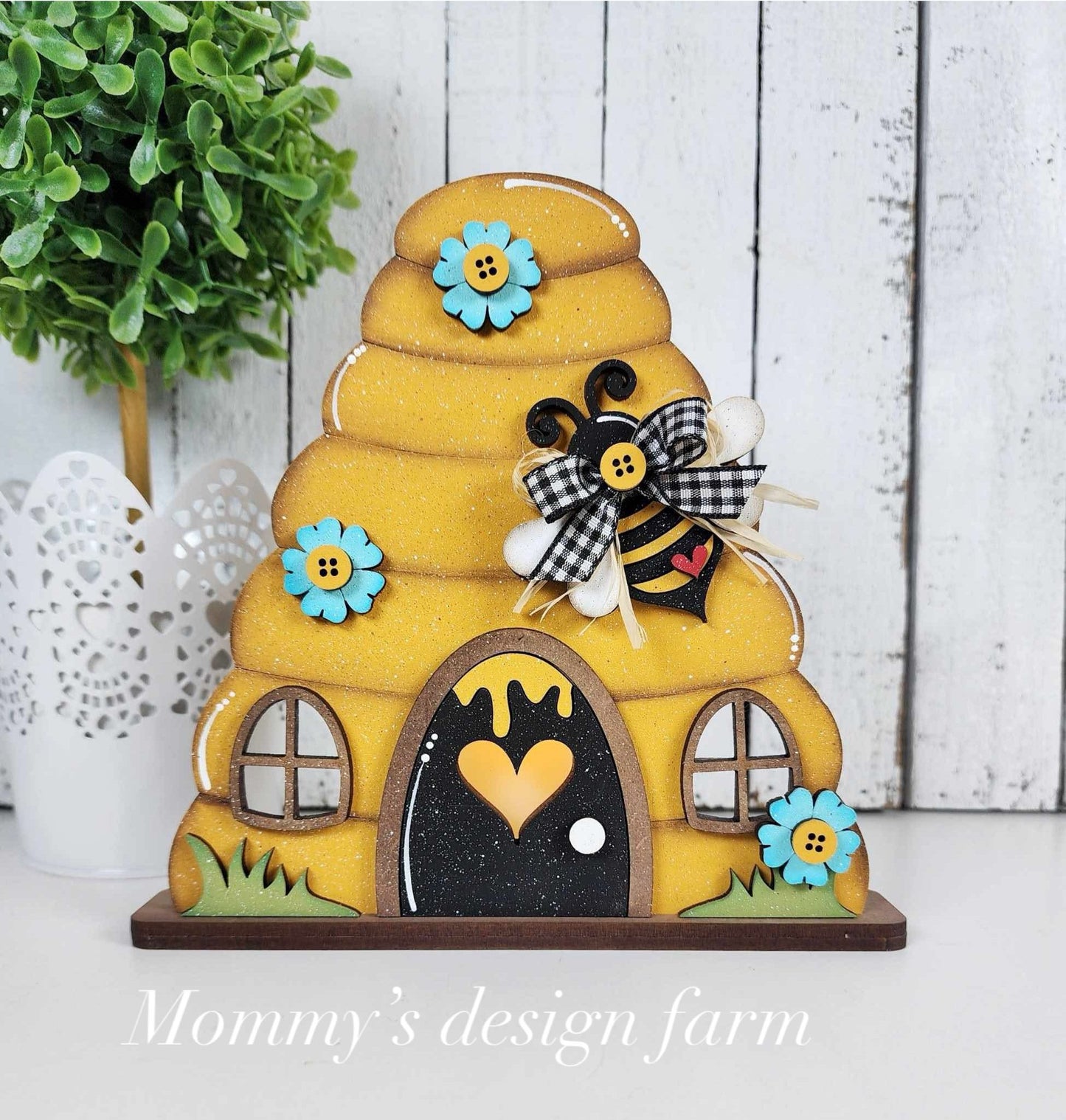 3D Standing Bee Hive