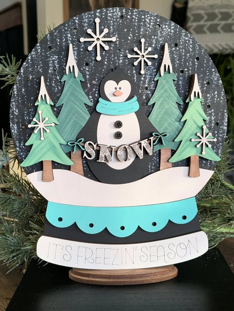 3D Standing Penguin Snow Globe