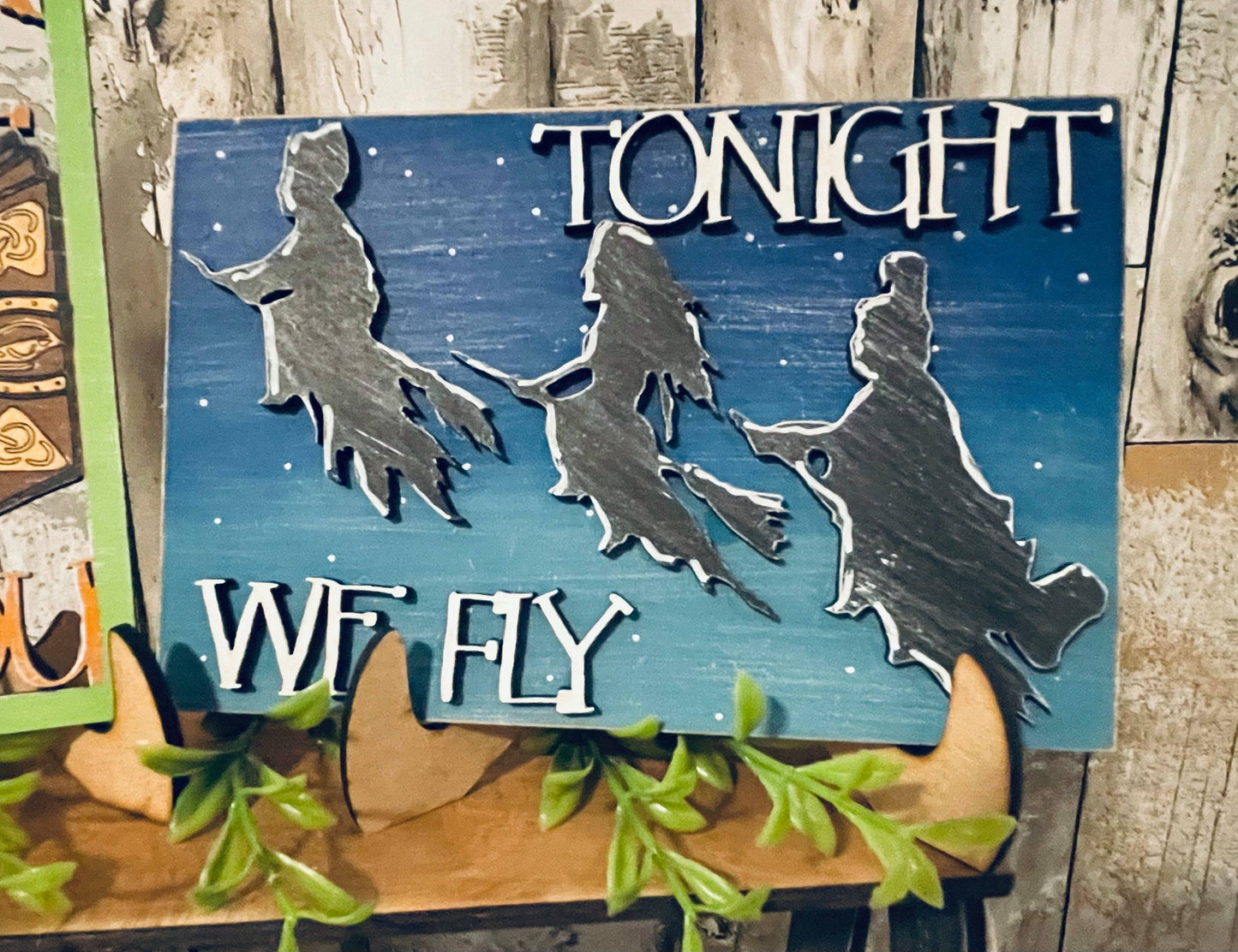 3D Tiered Tray Decor - H. Pocus - we fly