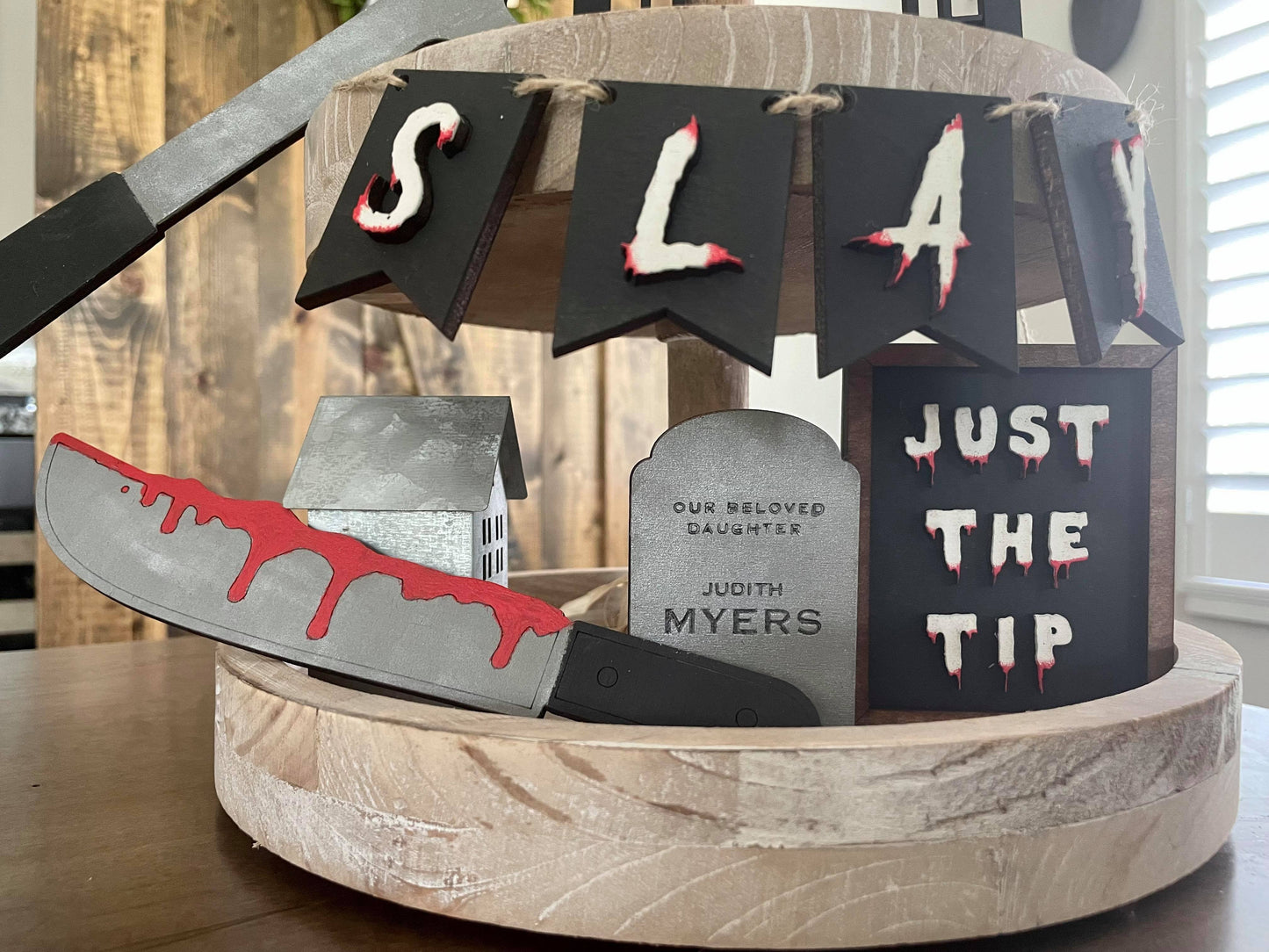 3D Tiered Tray Decor - Michael Myers