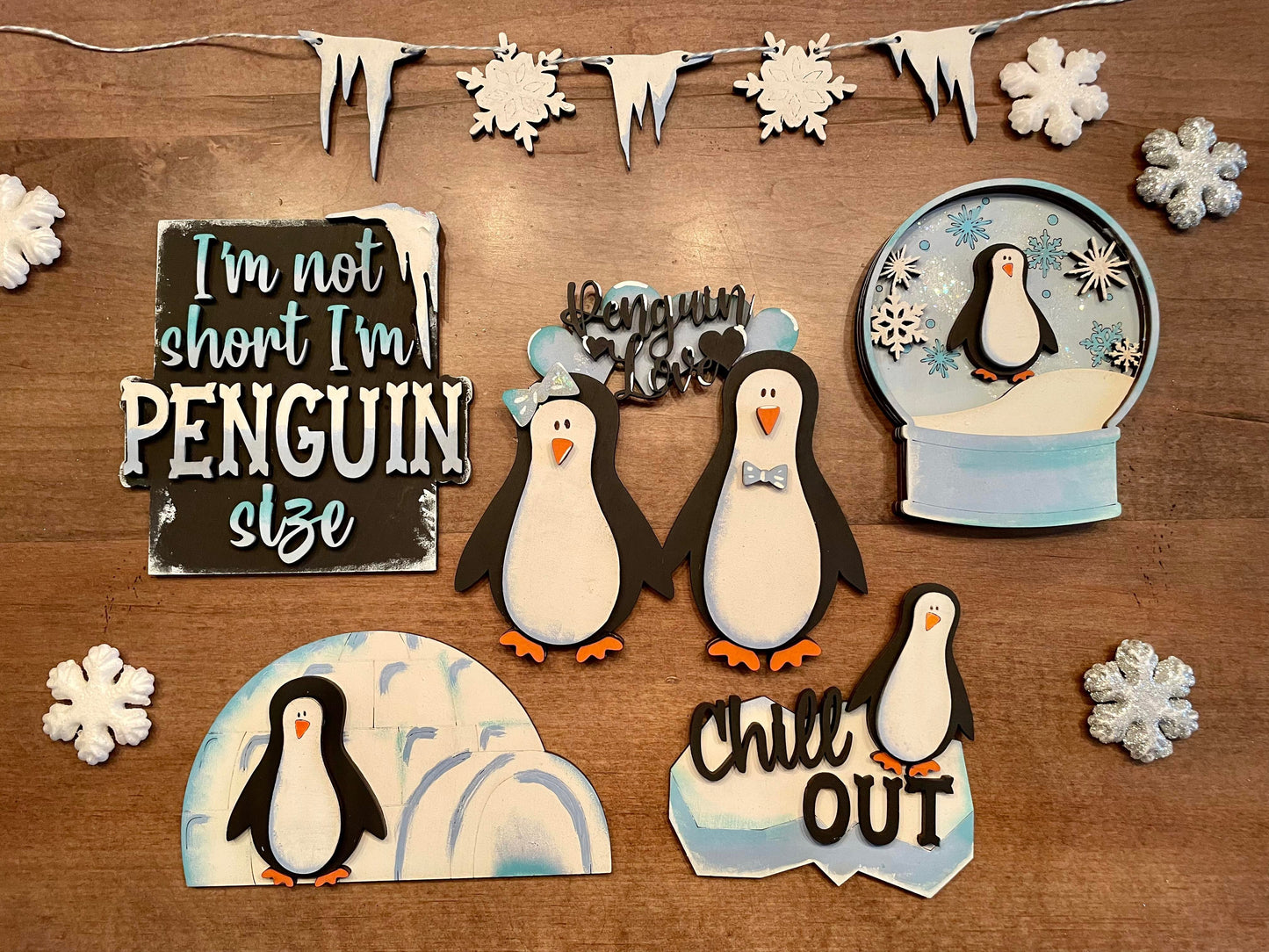 3D Tiered Tray Decor - Penguins