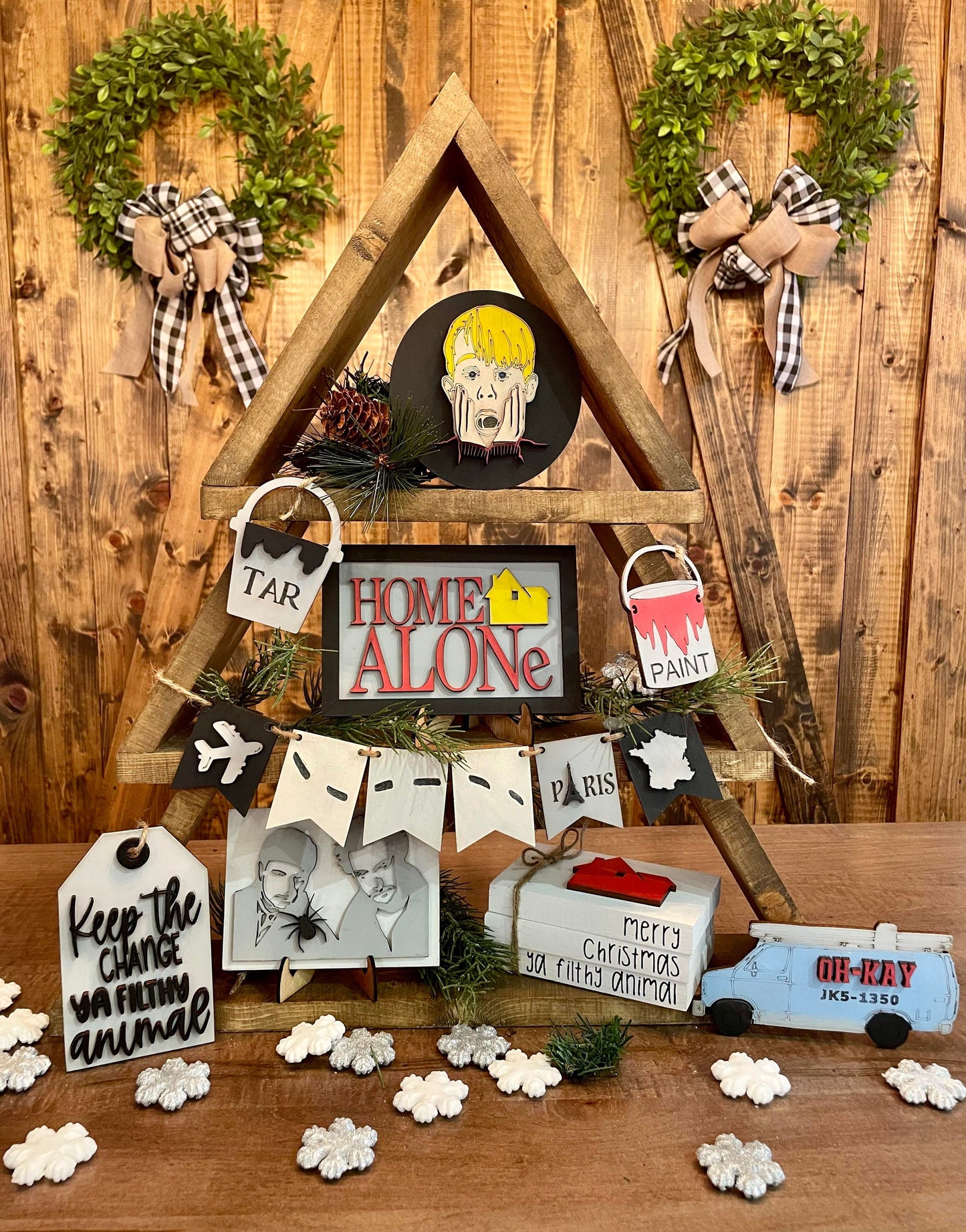 3D Tiered Tray Decor - Home Alone