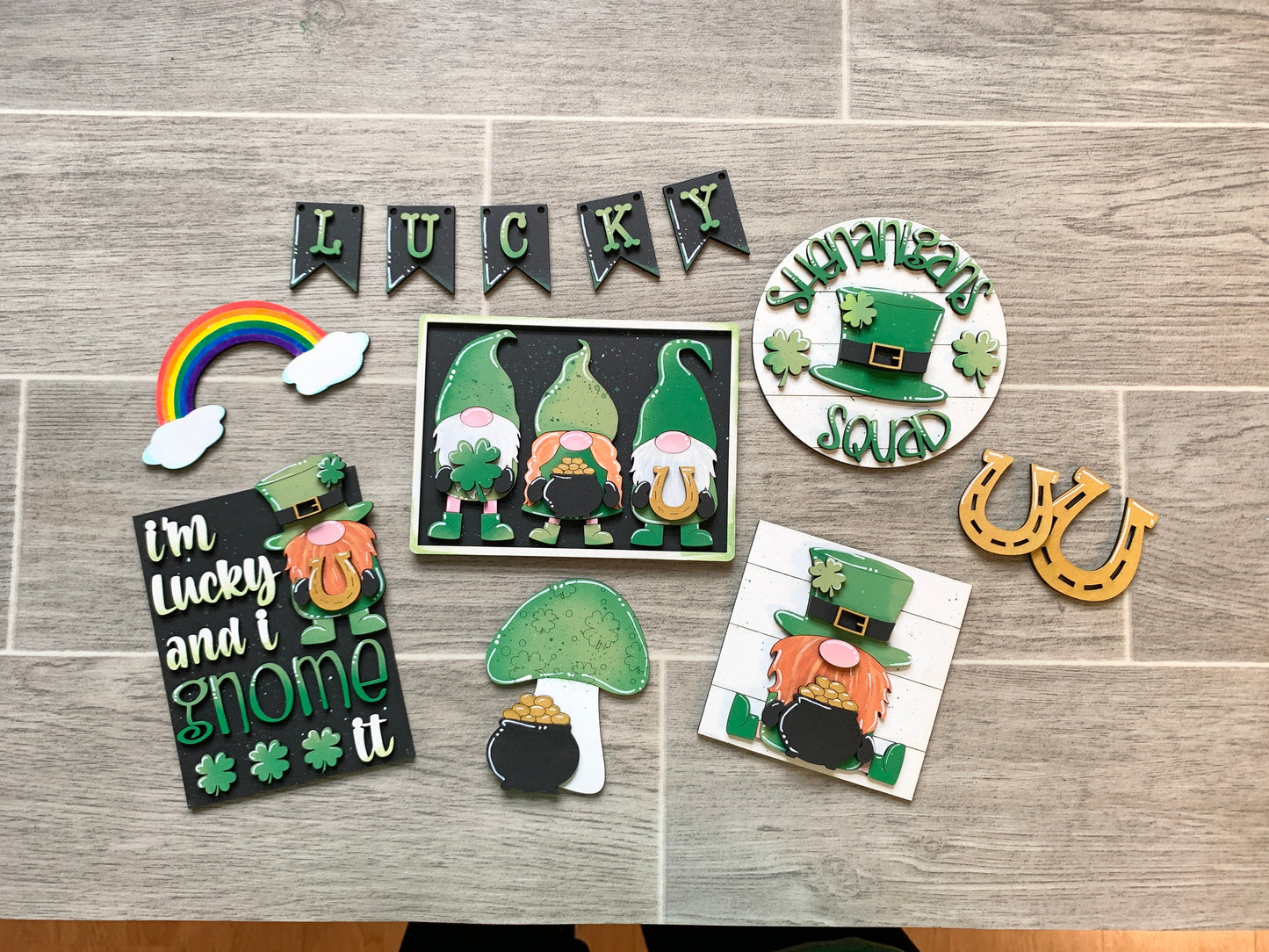 3D Tiered Tray Decor - St Patricks Day - Im lucky and I gnome it