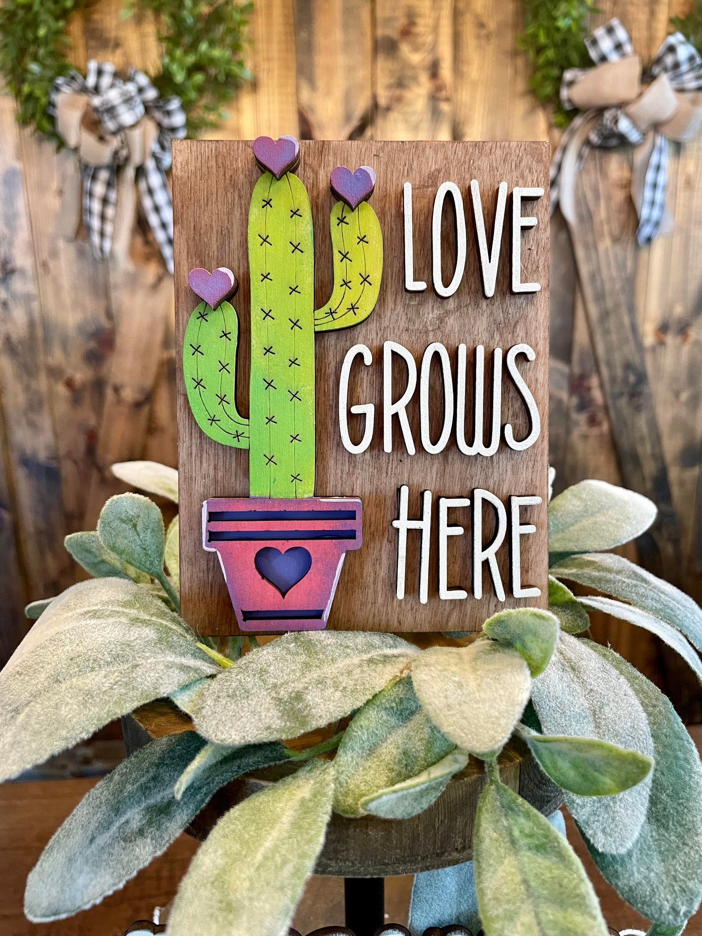 Tiered Tray Decor - Valentines Day - Love grows here