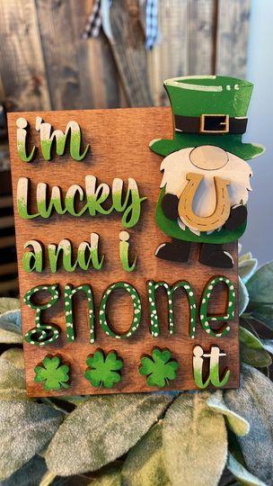 3D Tiered Tray Decor - St Patricks Day - Im lucky and I gnome it