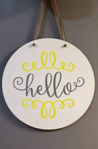 Door hanger Hello with swirls