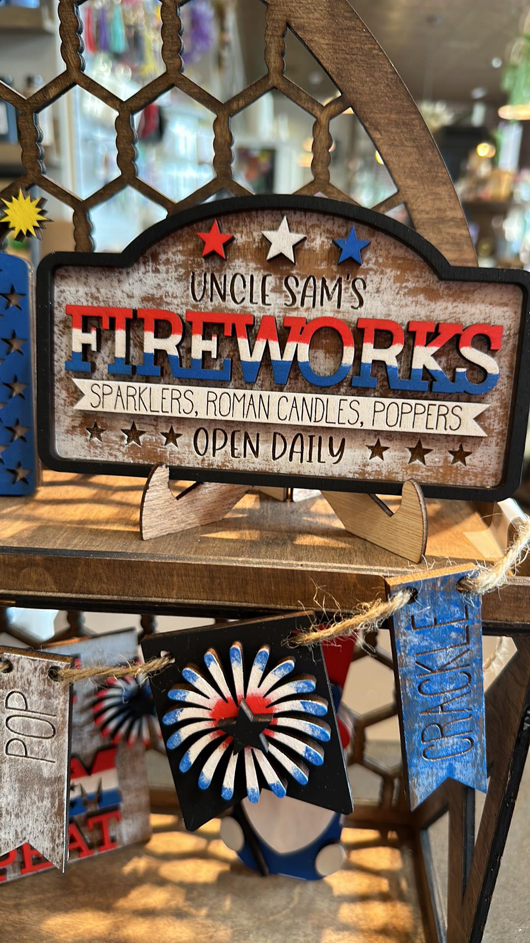 3D Tiered Tray Decor - Fireworks