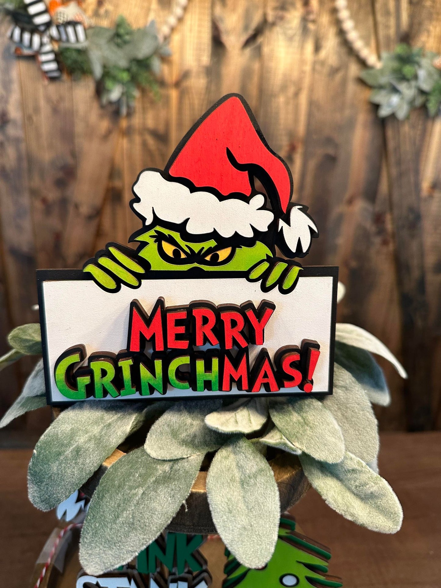 3D Tiered Tray Decor - Mean one - Merry Grinchmas