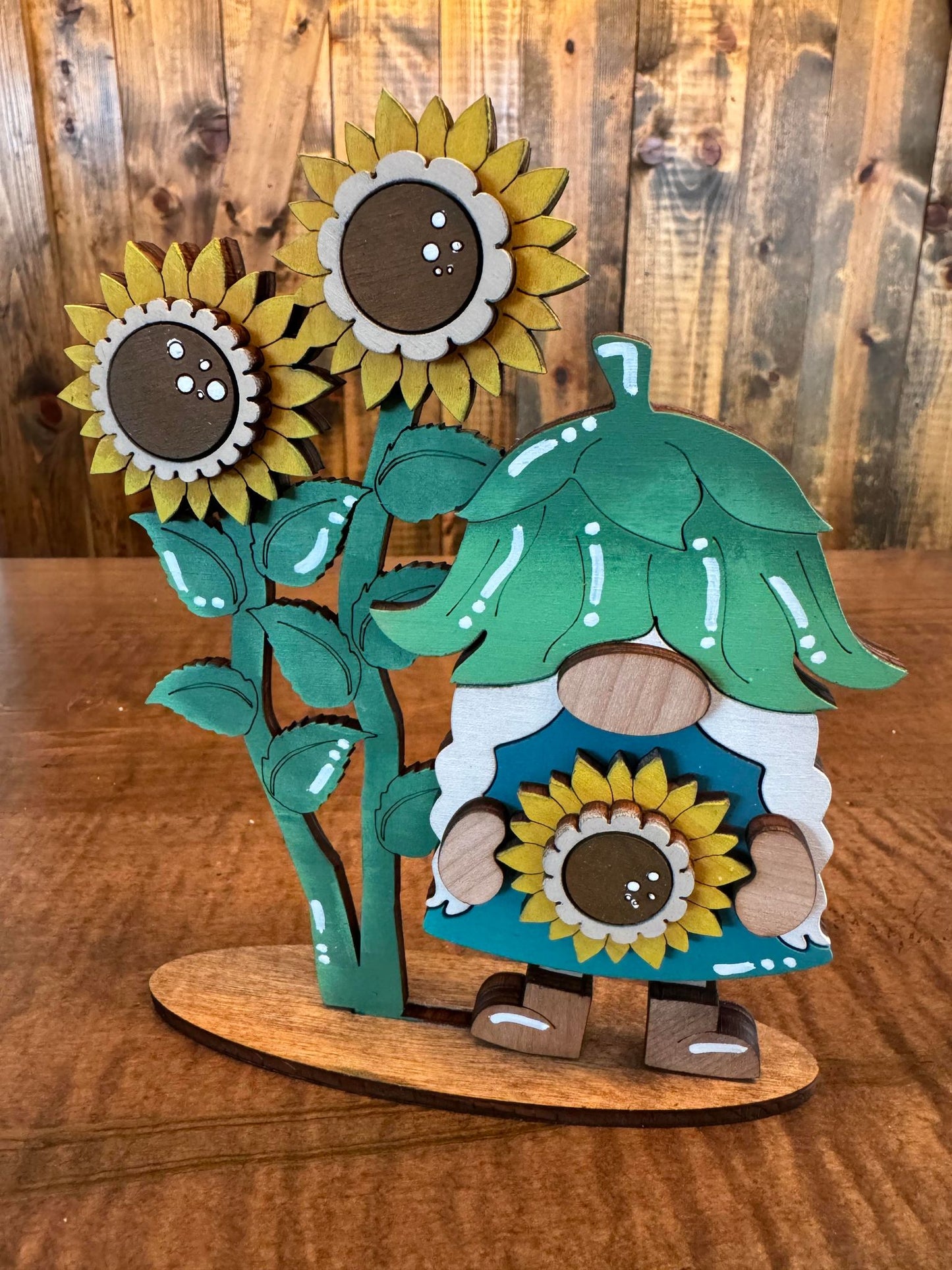 3D Sunflower Standing Small Gnomes