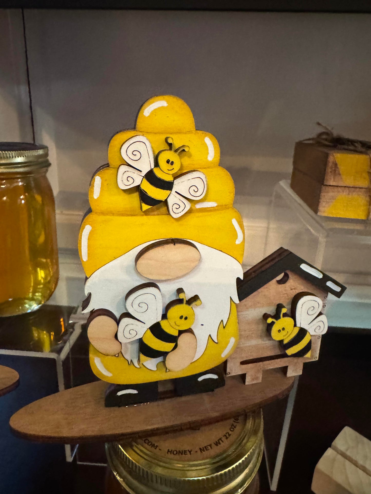 3D Bee Standing Small Gnomes
