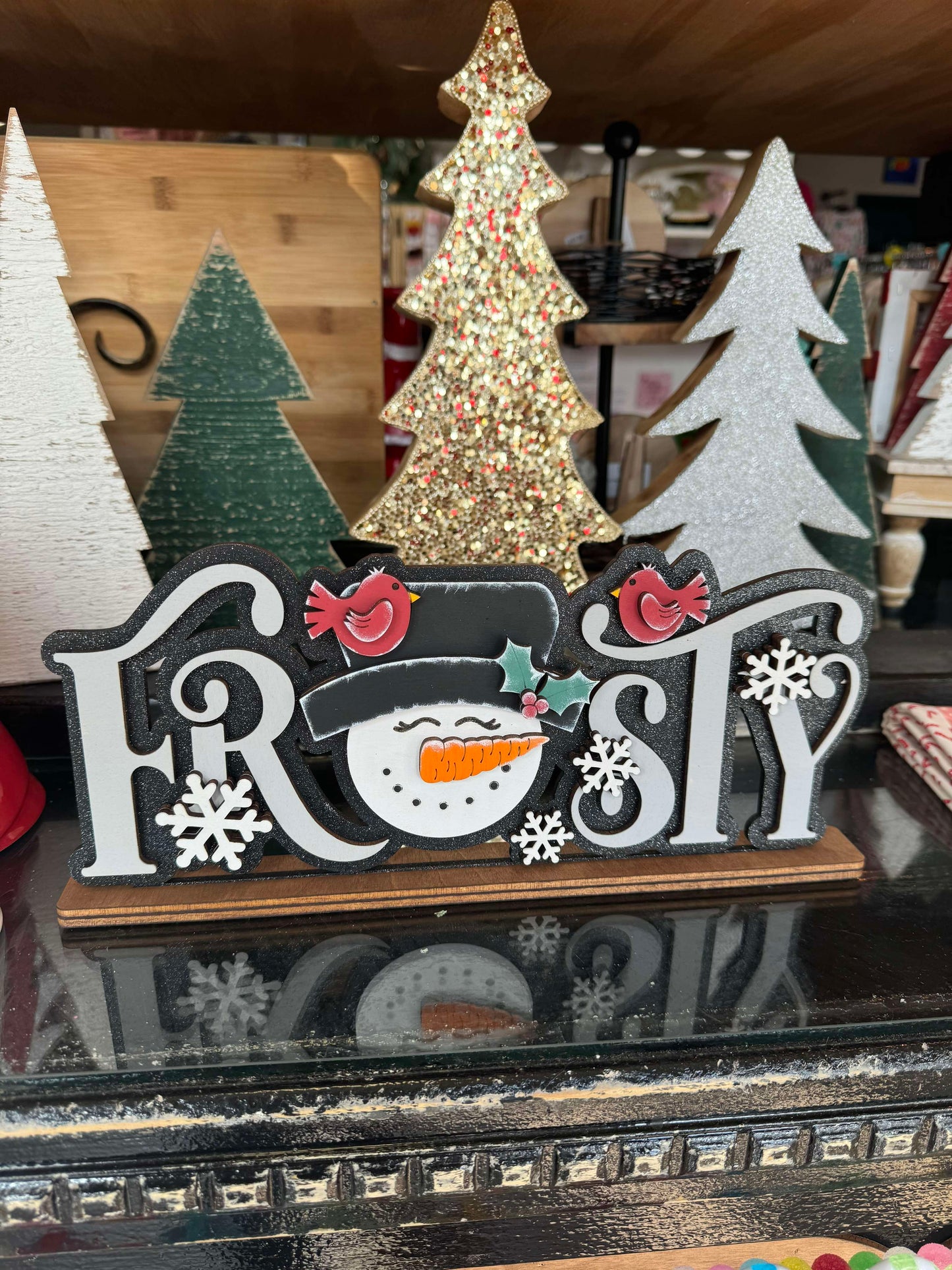 3D Standing Frosty with Snowman head Display