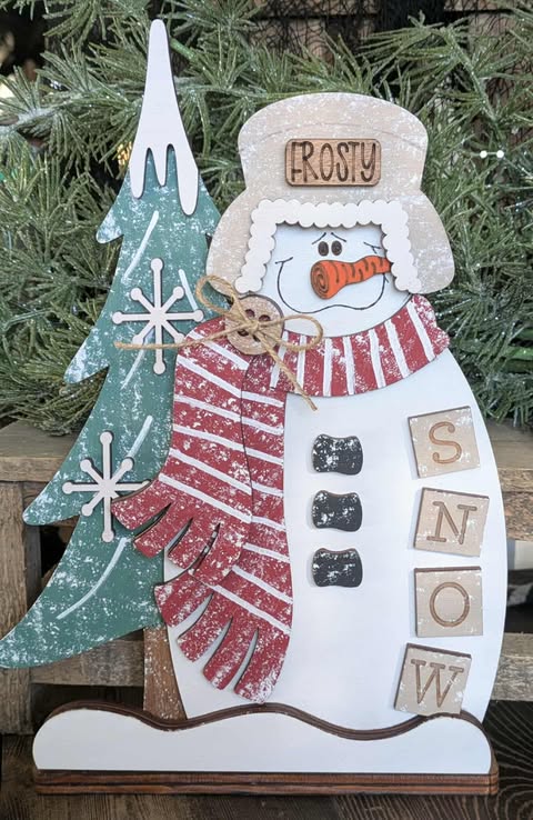 3D Standing Frosty Snowman - Snow