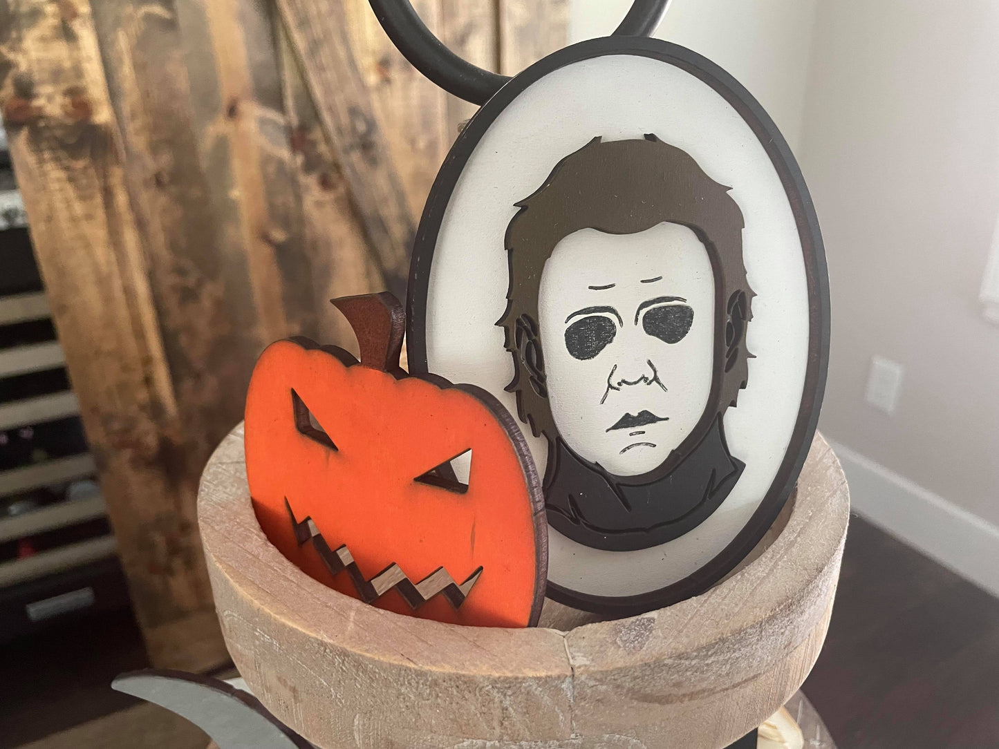 3D Tiered Tray Decor - Michael Myers