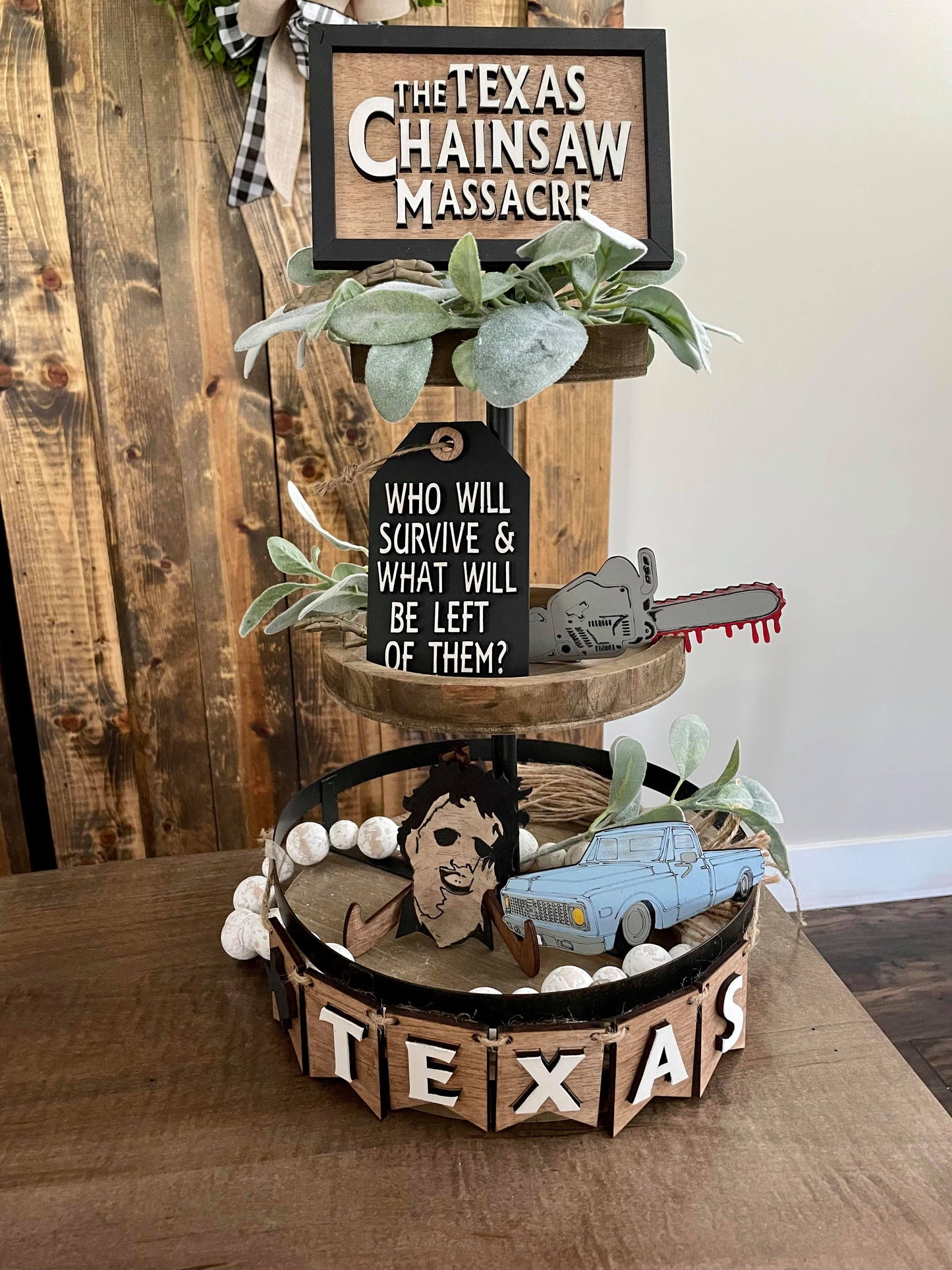3D Tiered Tray Decor - Texas Chainsaw Massacre