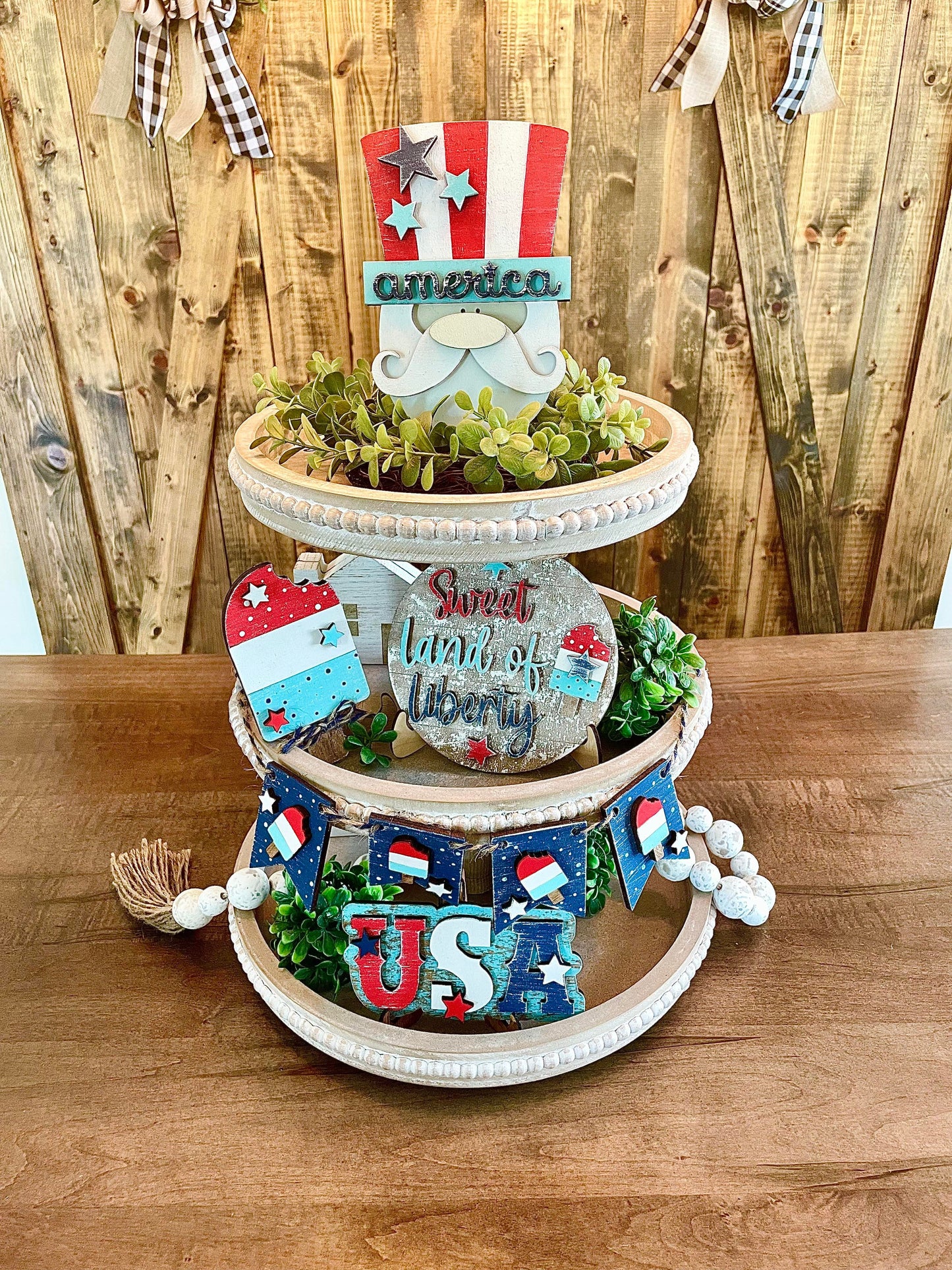 3D Tiered Tray Decor - Sweet Land of Liberty