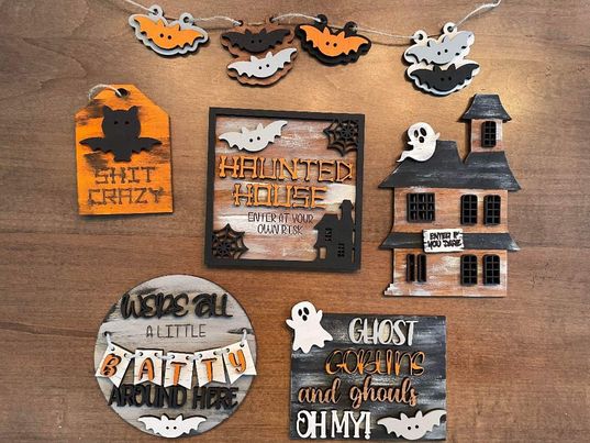 3D Tiered Tray Decor - Haunted House