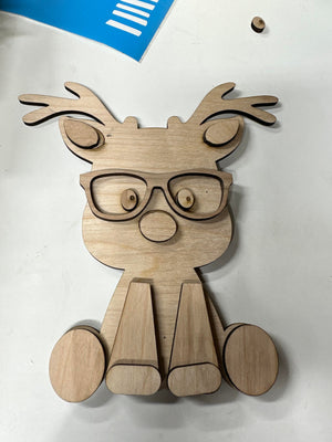 3D Reindeer with glasses