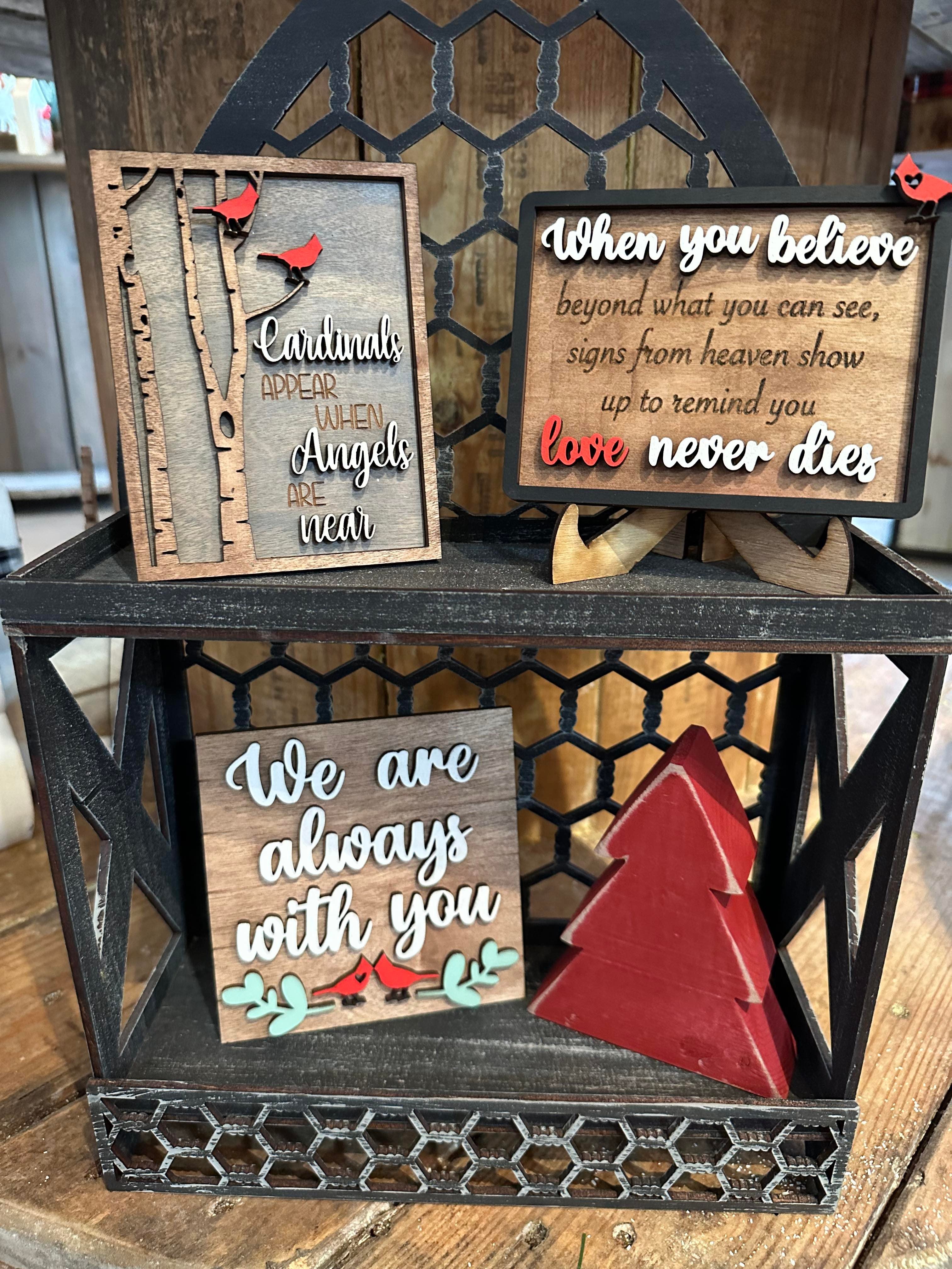3D Tiered Tray Decor - Memorial with Cardinal