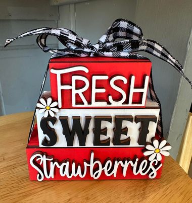 3D Boxy Book Stack - Fresh Sweet Strawberries