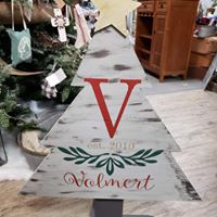 Christmas Tree - Last name with initial and Est date