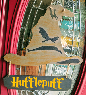 Door hanger HP Hat