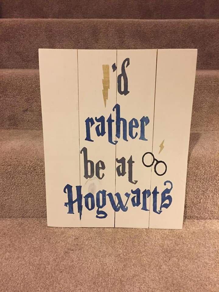 HP-I'd rather be at Hogwarts
