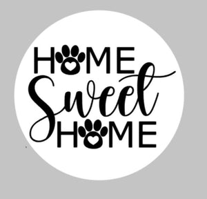 Door hanger - Home sweet home with paw prints in O