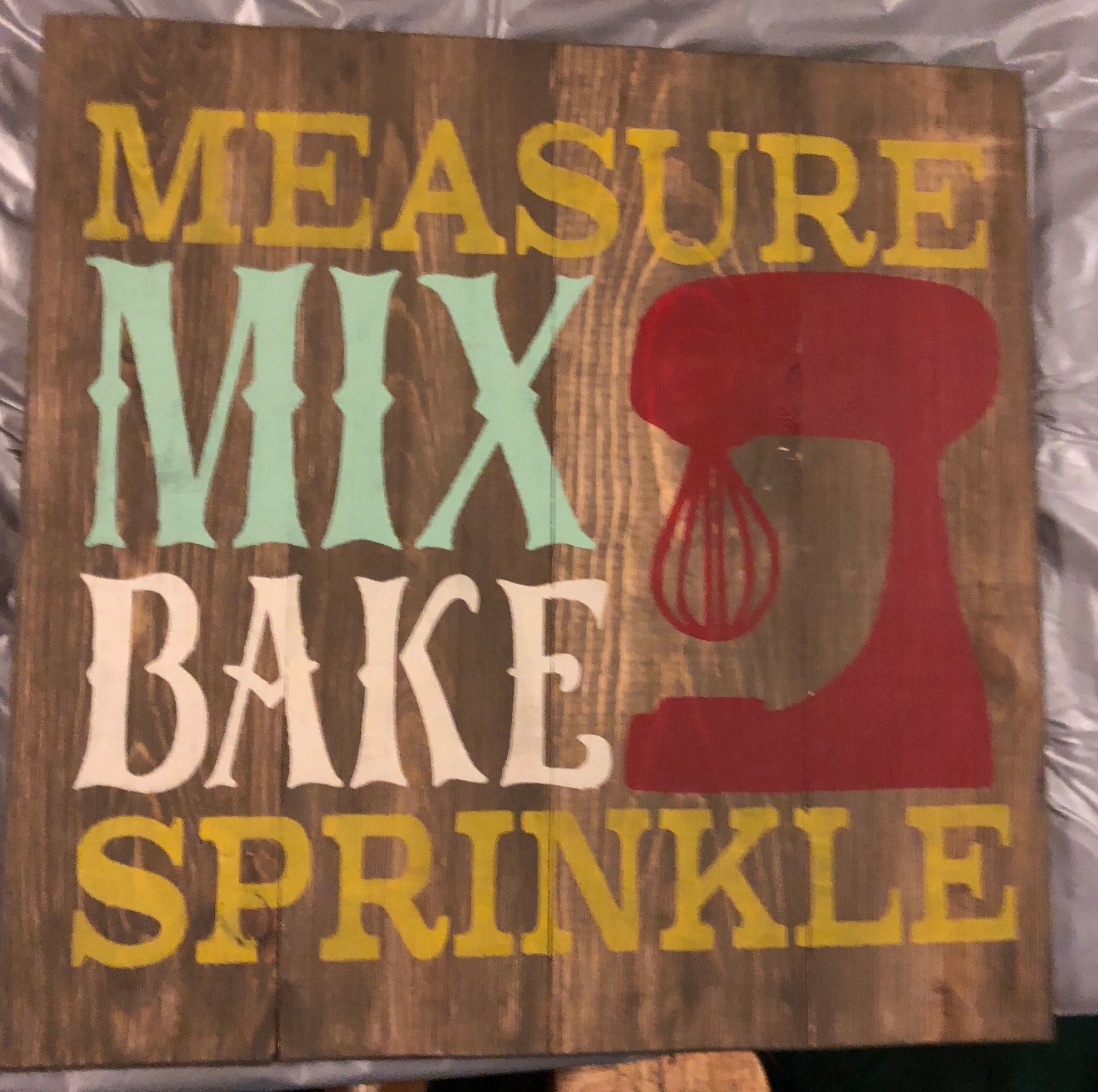 Measure Mix Bake Sprinkle